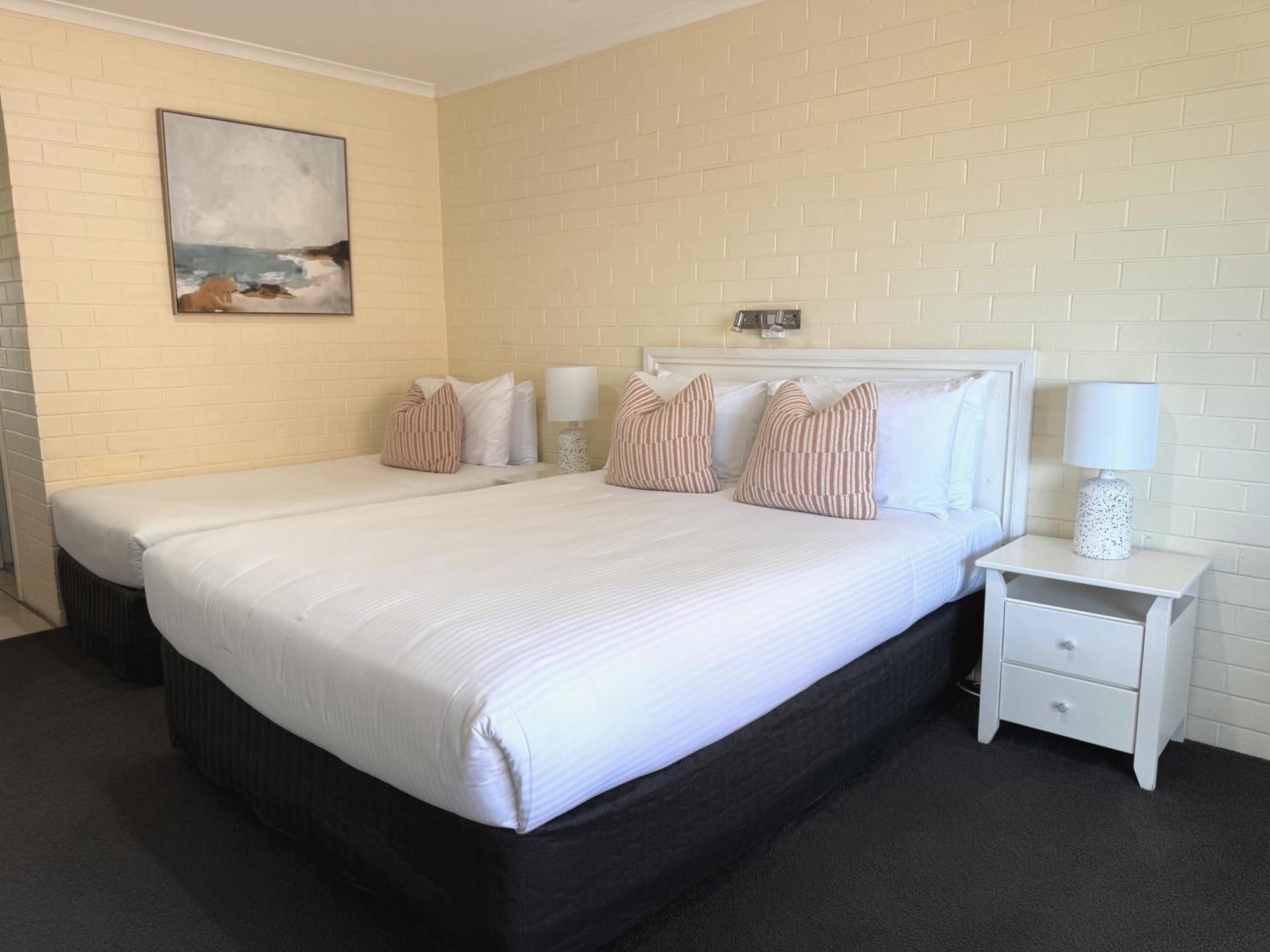 Pelican Motor Inn Merimbula Exteriör bild